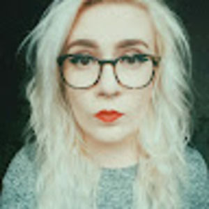 Meet your Posher, Kira